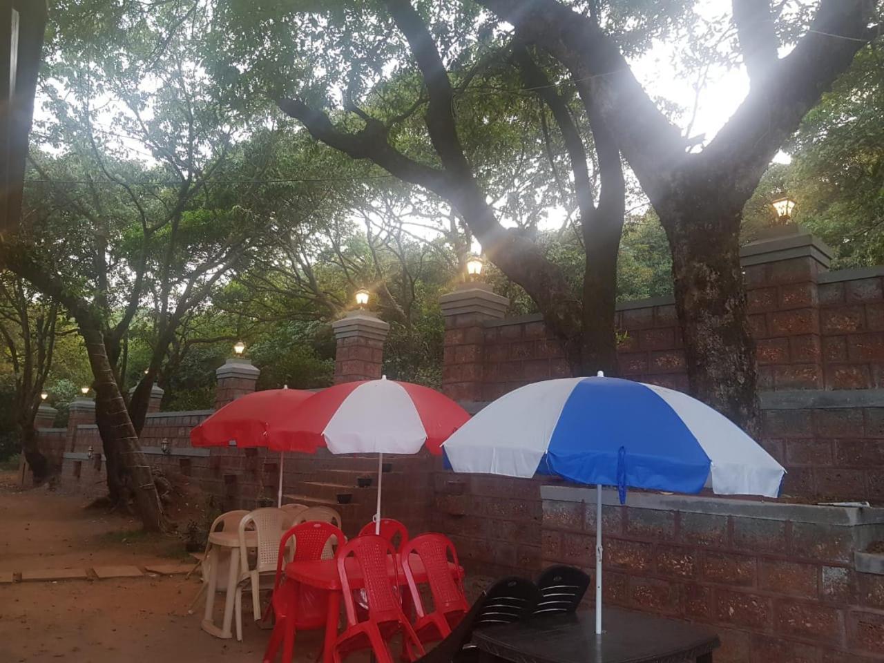 C P Cottage Mahābaleshwar Eksteriør bilde